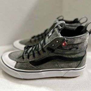 Vans SK8 Hi MTE 2.0 - Size 9